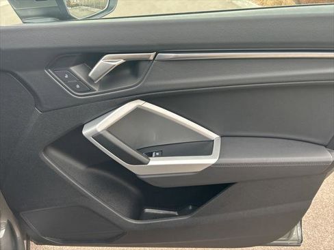 Certified 2024 Audi Q3 2.0T Premium Plus w/ Premium Plus Package image 35