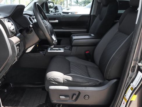 Used 2016 Toyota Tundra SR5 w/ SR5 Upgrade Package RWD image 19