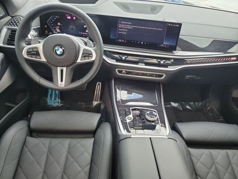 Used 2026 BMW X5 M60i AWD/4WD image 18