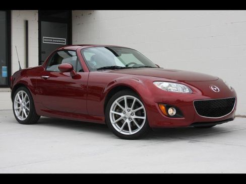 Used 2009 MAZDA MX-5 Miata Grand Touring w/ Premium Pkg RWD image 1
