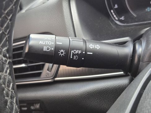 Used 2022 Honda Accord Sport image 18