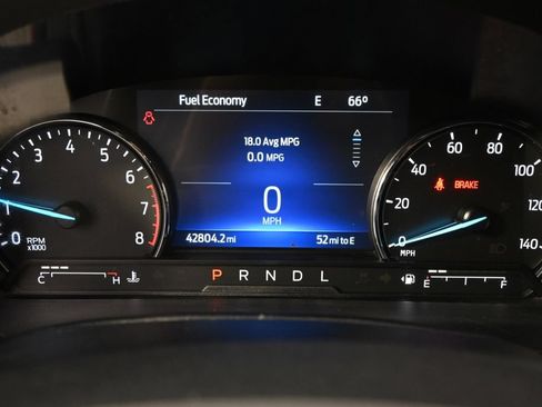 Used 2023 Ford Explorer XLT w/ Equipment Group 202A AWD/4WD image 26