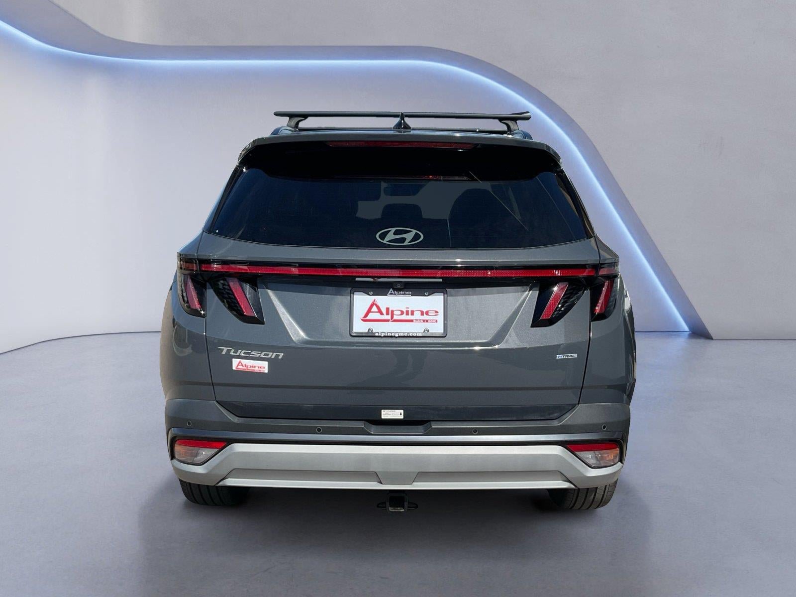Used 2025 Hyundai Tucson Limited AWD/4WD image 4