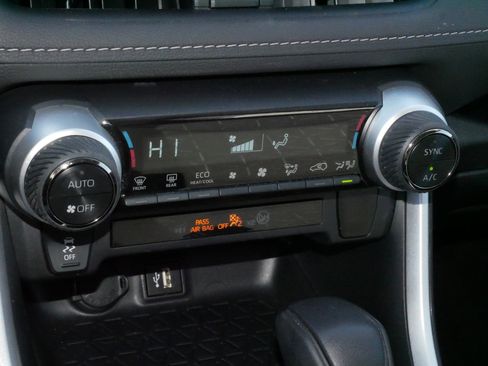 Certified 2025 Toyota RAV4 XLE image 23