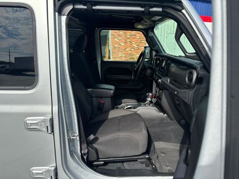 Used 2023 Jeep Wrangler Unlimited Sport AWD/4WD image 14