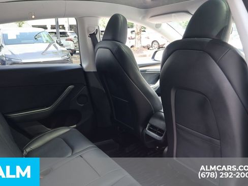 Used 2023 Tesla Model Y AWD image 24