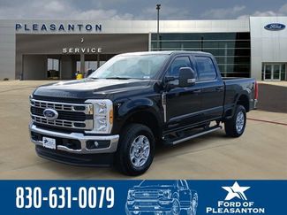 New 2026 Ford F250 XLT w/ FX4 Off-Road Package video 1