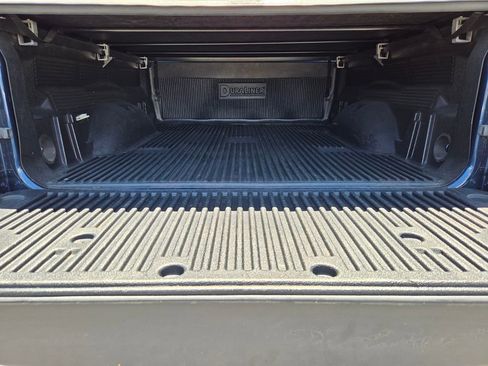 Used 2023 RAM 1500 Big Horn AWD/4WD image 9