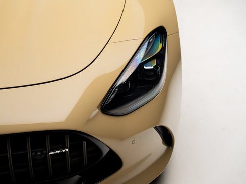 Used 2025 Mercedes-Benz AMG GT 55 image 11