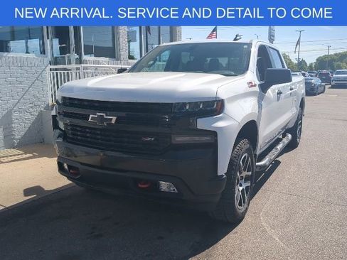 Used 2019 Chevrolet Silverado 1500 LT Trail Boss AWD/4WD image 1