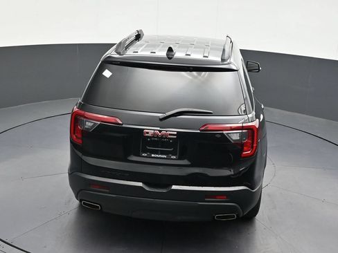 Used 2023 GMC Acadia SLT w/ Elevation Edition FWD image 17