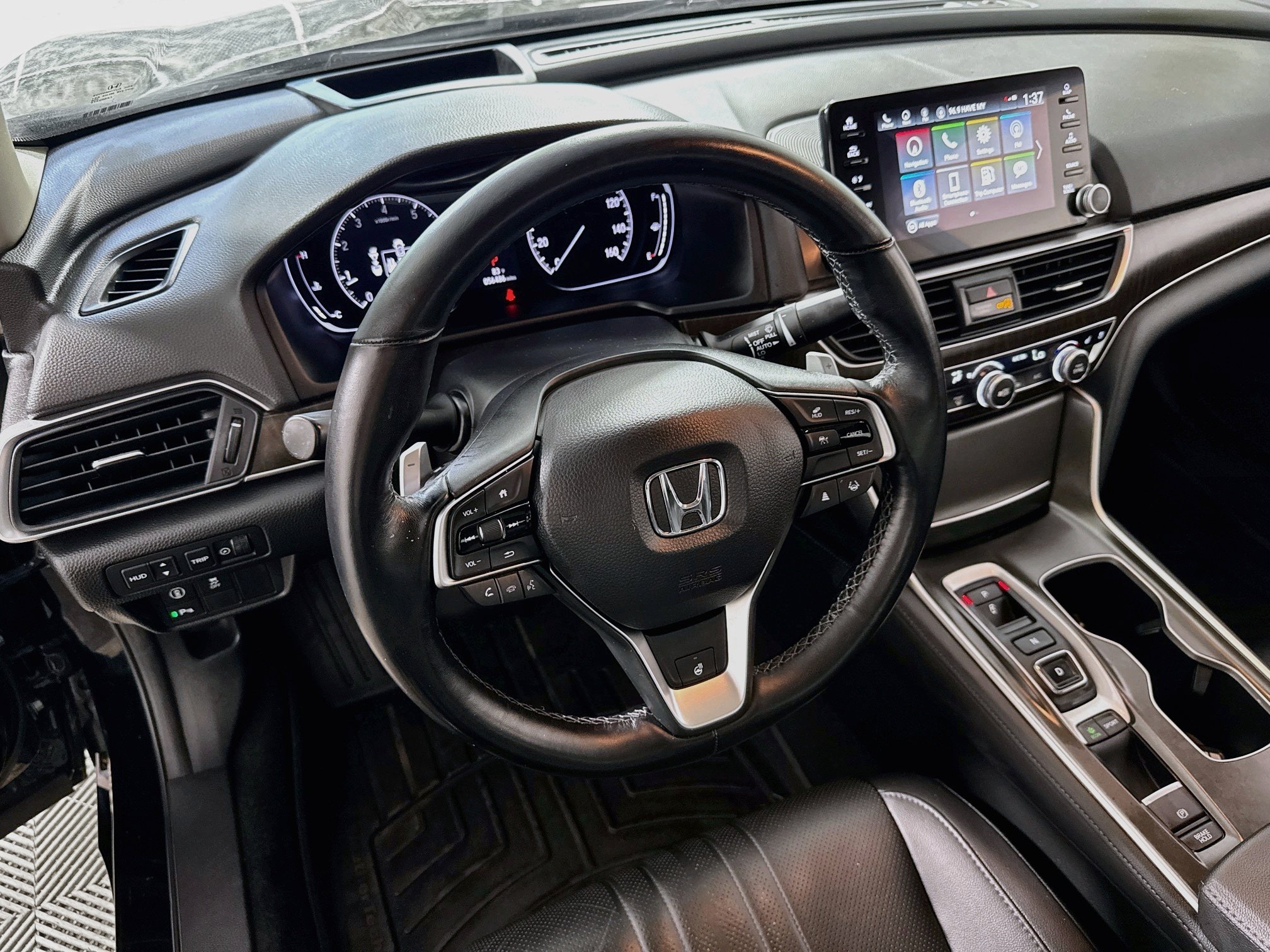 Used 2021 Honda Accord Touring image 25