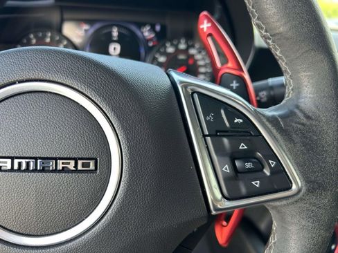 Used 2021 Chevrolet Camaro SS RWD image 21