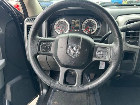 Used 2014 RAM 1500 Express image 17