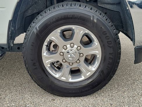 Used 2024 RAM 2500 Big Horn image 7