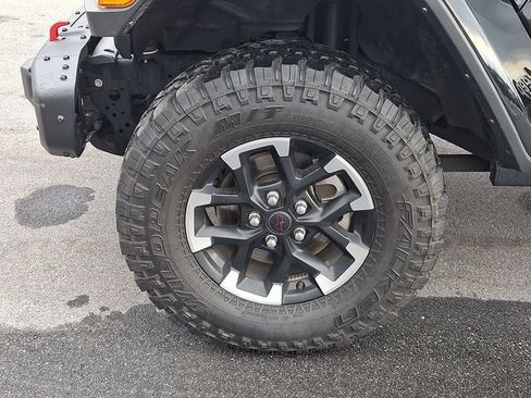 Used 2024 Jeep Gladiator Rubicon image 8