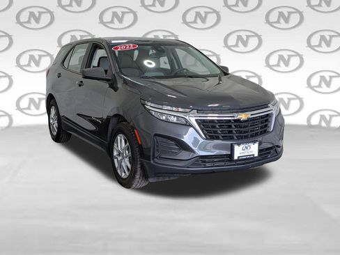 Used 2022 Chevrolet Equinox LS AWD/4WD image 34