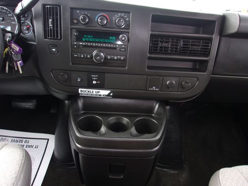 Used 2016 Chevrolet Express 3500 LT w/ LT Preferred Equipment Group image 24