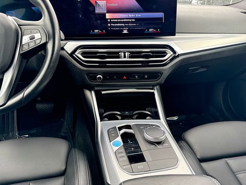 Used 2023 BMW i4 eDrive40 w/ Premium Package RWD image 18