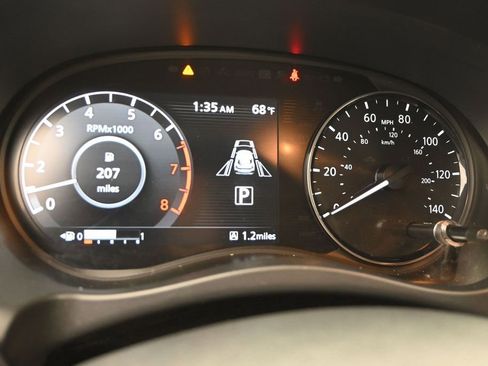 Used 2023 Nissan Kicks SV FWD image 17