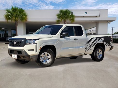 Used 2024 Nissan Frontier S w/ S Utility Package image 1