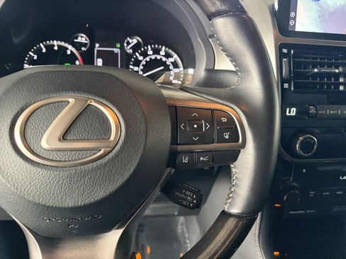 Certified 2023 Lexus GX 460 Premium w/ Premium Plus Package AWD/4WD image 16