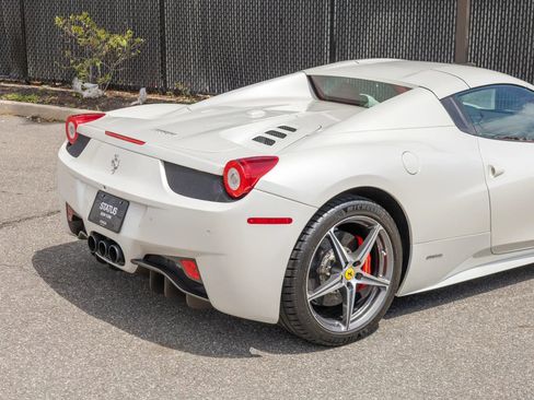 Used 2012 Ferrari 458 Spider RWD image 44