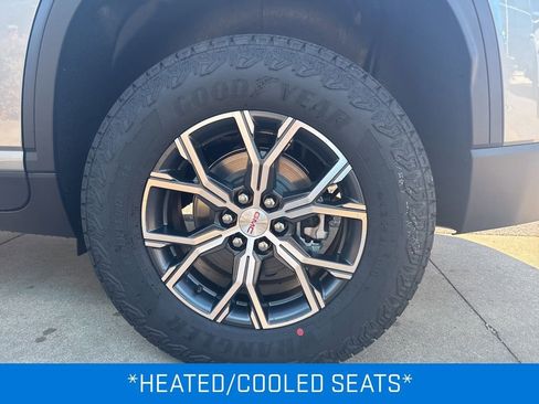 New 2026 GMC Acadia AT4 w/ Luxury Package AWD/4WD image 3