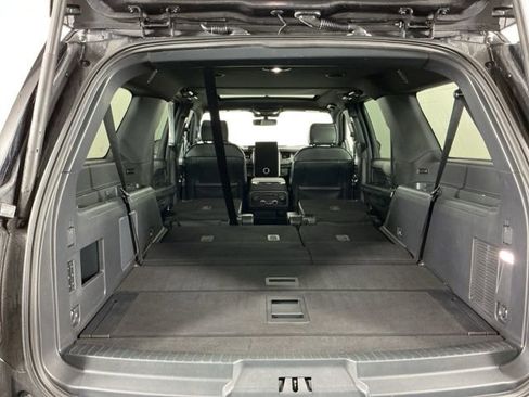 Used 2024 Ford Expedition Max Platinum AWD/4WD image 35