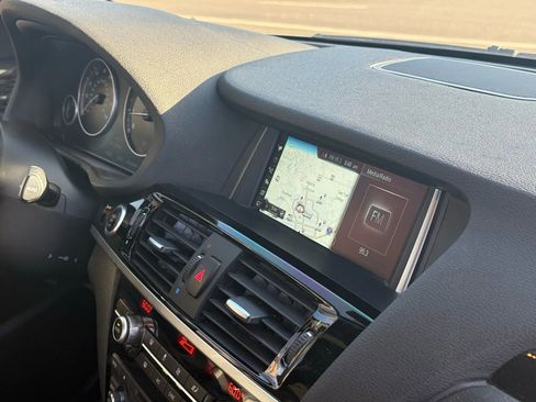 Used 2017 BMW X3 sDrive28i image 19