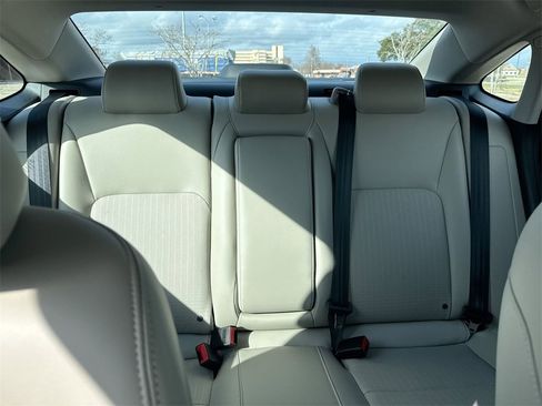 Used 2022 Honda Civic Touring image 33