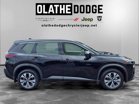 Used 2021 Nissan Rogue SV AWD/4WD image 30