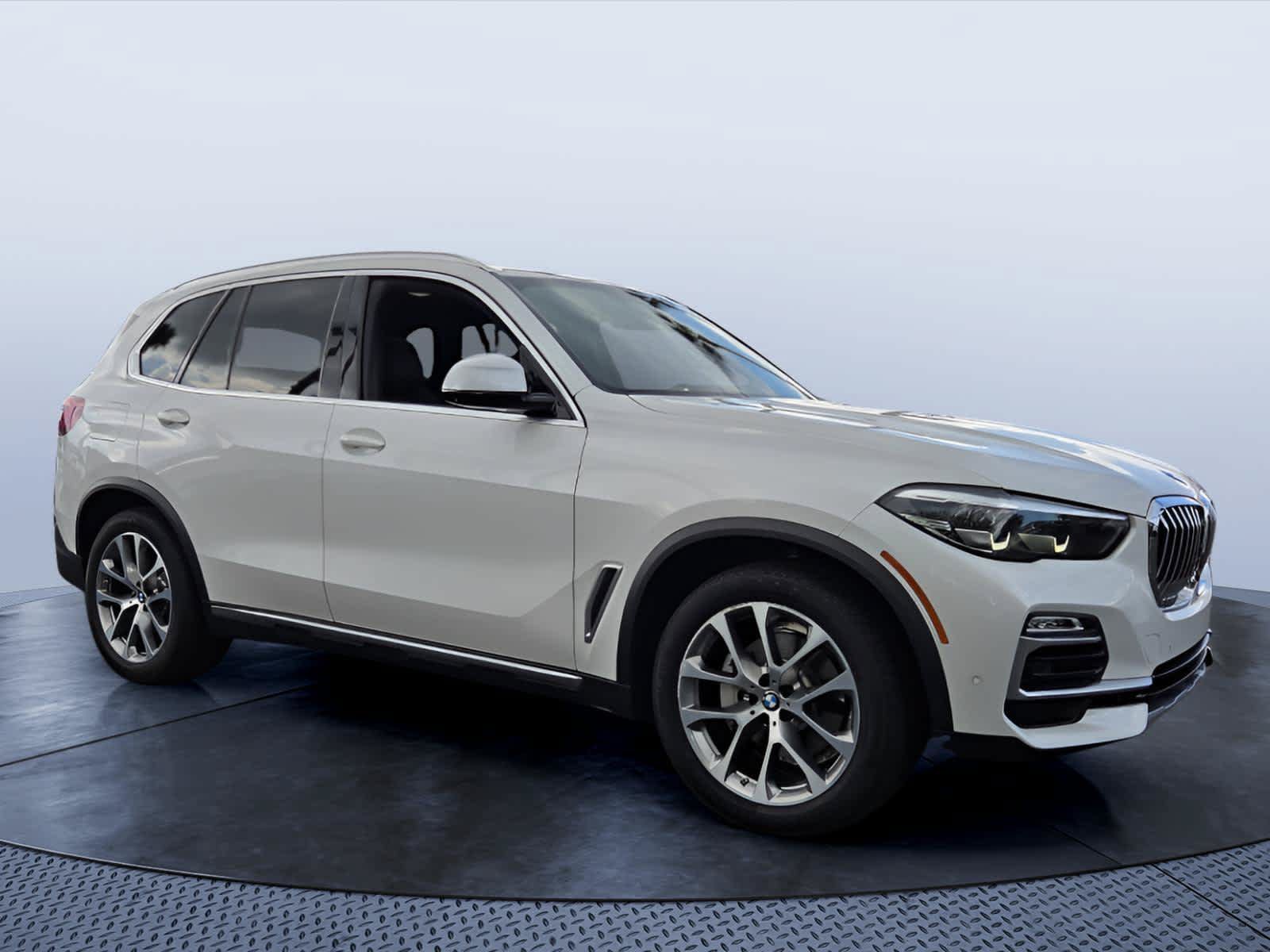 Used 2020 BMW X5 sDrive40i w/ Premium Package RWD image 1