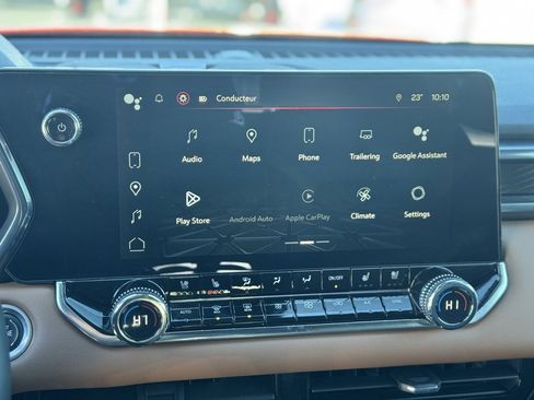 Used 2023 GMC Canyon AT4 w/ AT4 Premium Package image 18