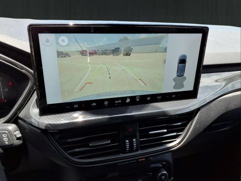 Used 2024 Ford Escape ST-Line w/ Tech Pack #1 FWD image 24