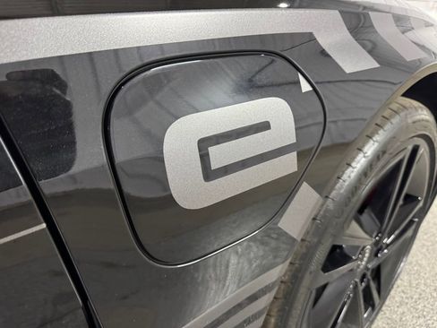 Used 2023 Audi RS e-tron GT image 57