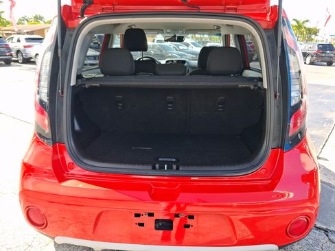 Used 2019 Kia Soul + FWD image 25