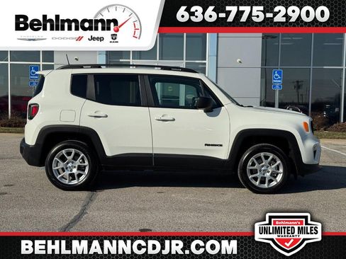 Used 2022 Jeep Renegade Latitude w/ Convenience Group image 1