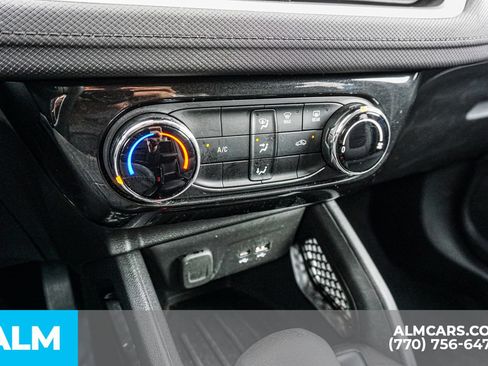 Used 2024 Chevrolet TrailBlazer LT FWD image 42