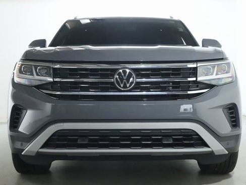 Used 2022 Volkswagen Atlas Cross Sport SE image 5