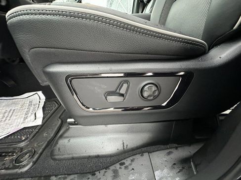 New 2026 RAM 1500 Limited AWD/4WD image 19