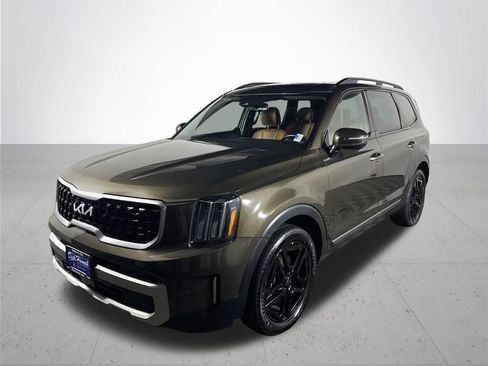 Used 2023 Kia Telluride EX X-Line AWD/4WD image 2