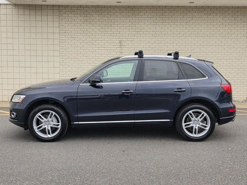 Used 2017 Audi Q5 2.0T Premium Plus w/ Technology Package AWD/4WD image 4