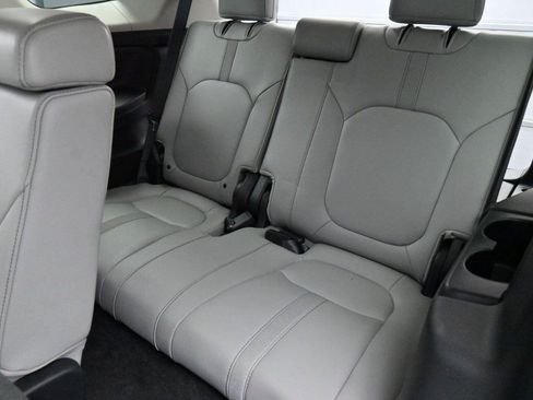 Used 2024 Honda Pilot EX-L image 32
