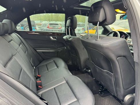 Used 2014 Mercedes-Benz E 350 4MATIC Sedan image 10