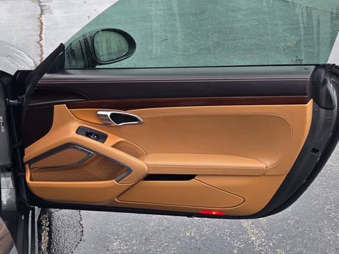 Used 2017 Porsche 911 Turbo image 29