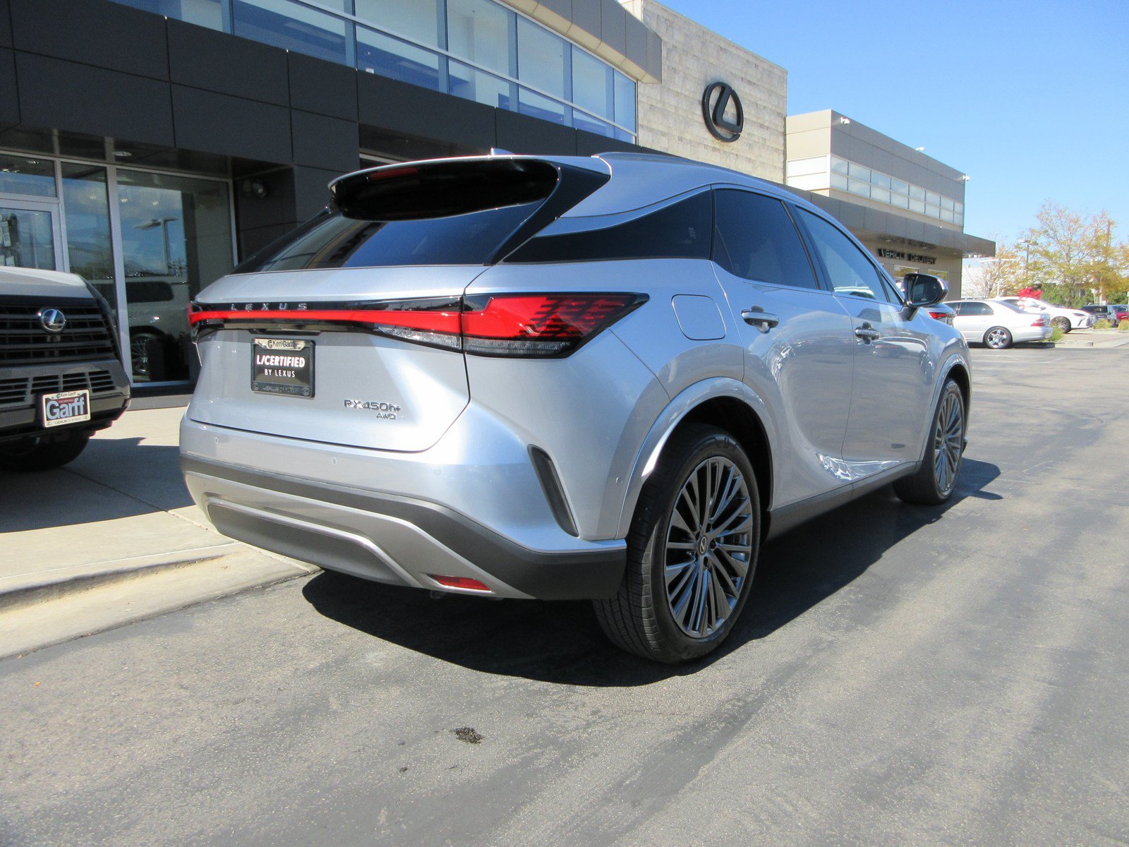 Used 2026 Lexus RX 450h AWD w/ Convenience Package image 9