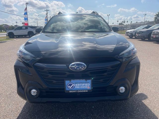 Used 2025 Subaru Outback Premium AWD/4WD image 2