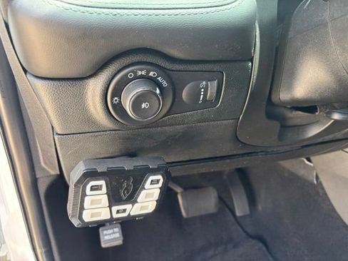 Used 2022 Dodge Durango GT w/ Trailer Tow Group IV RWD image 22