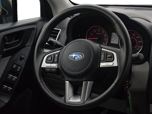 Used 2018 Subaru Forester 2.5i Premium w/ All-Weather Package AWD/4WD image 11